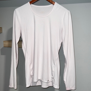 Elle white long‎ sleeve under scrub